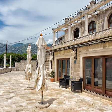 Apartments Admiral Perast Exterior photo