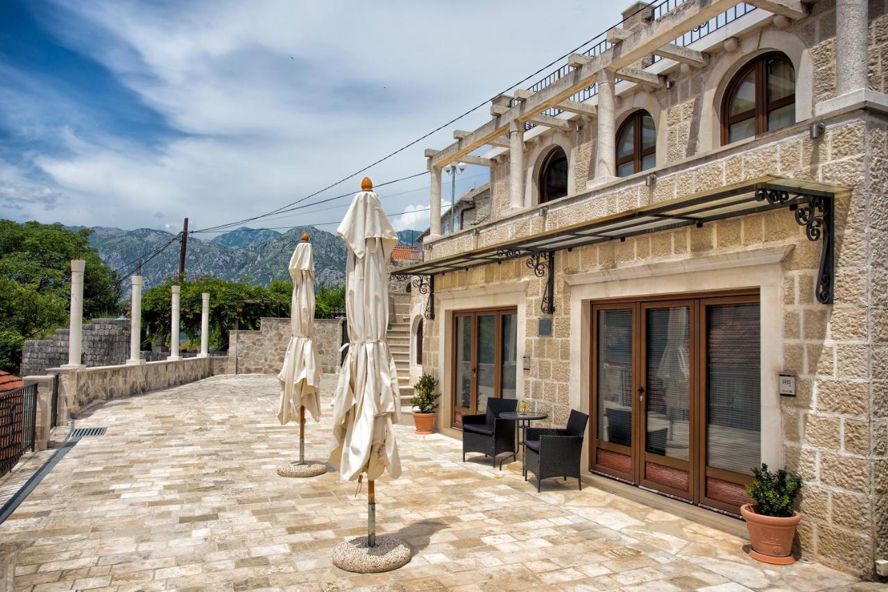 Apartments Admiral Perast Exterior photo