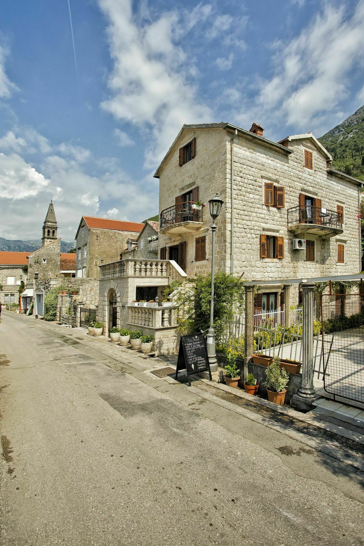 Apartments Admiral Perast Exterior photo