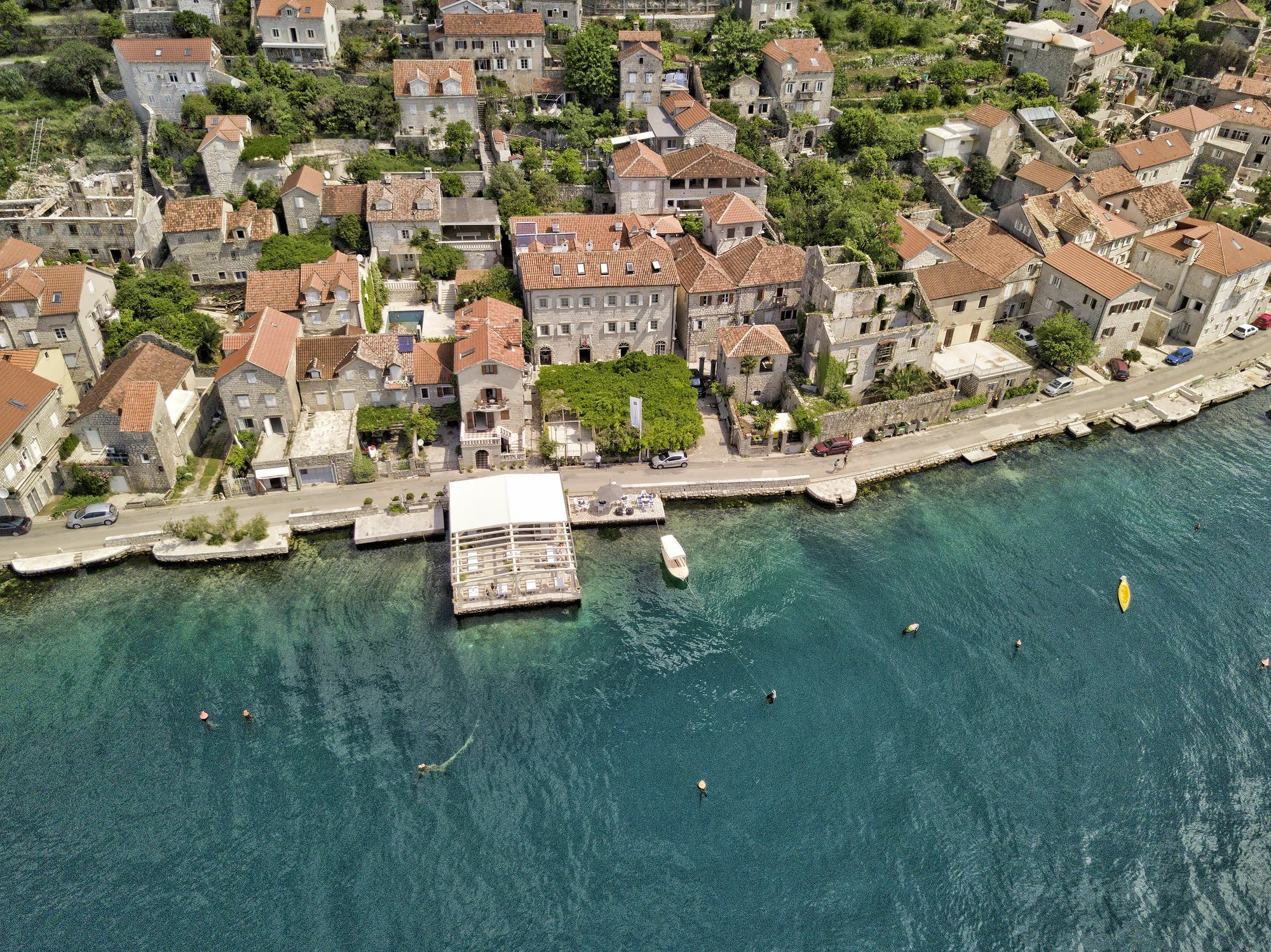 Apartments Admiral Perast Exterior photo